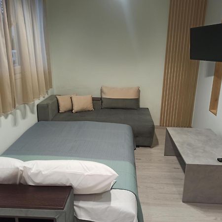 Axas Apartments Michaniona Eksteriør bilde